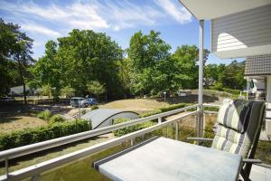 strandnahe Ferienwohnung mit 2 Balkonen - Haus am Kurpark FeWo 12