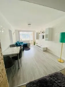 Apartament Tiron în centru orasului - 古拉哈莫卢洛伊