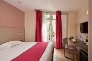 Hotels Hotel de Sevigne : photos des chambres