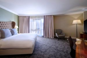 One-Bedroom Suite room in Liverpool Marriott Hotel City Centre