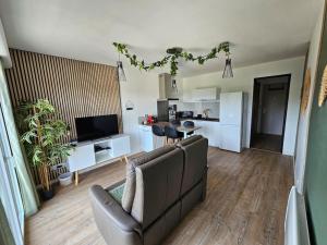 Appartements Les Jardins de Billere -Parking- 5 min centre Pau : photos des chambres