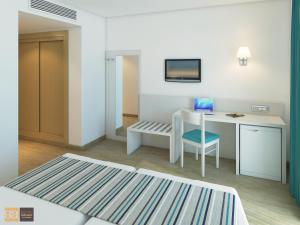 Superior Double Room with Balcony room in Hotel Playas de Paguera
