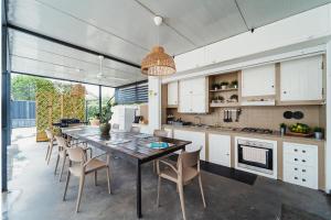 Airport sicily home palermo