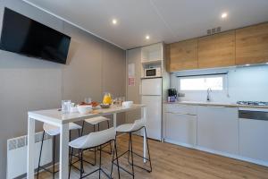 Campings Camping Le Damier : photos des chambres