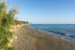 Keratokampos Seaside Retreat