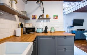 2 Bedroom Awesome Home In Labin