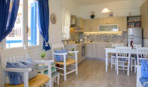 Marilena Seaside House