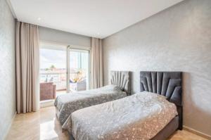 Appart 100 m2 haut standing en bord de mer