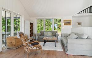 3 Bedroom Awesome Home In Tisvildeleje