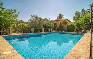 6 Bedroom Gorgeous Home In Ronda - Parauta