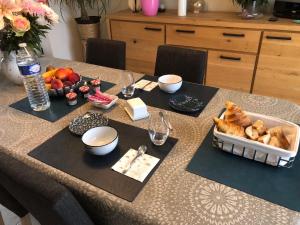 Sejours chez l'habitant Logement a proximite de la baie du Mont Saint Michel Avranches : photos des chambres