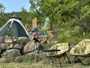 Tentes de luxe Tipi sous les etoiles : photos des chambres