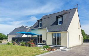 Maisons de vacances 4 Bedroom Amazing Home In Marzan : photos des chambres