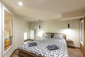 Kazinczy 10 Apartment with 3 bedrooms