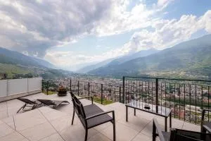 REVO Apartaments - Gualzi63 the Best View - Mossini