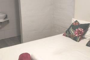 Cottage near Lagoon beach in Durban