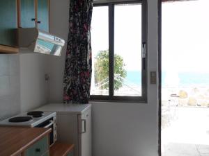 Apartment with Sea View (2 Adults )
