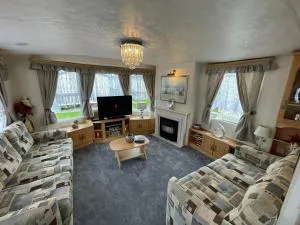 Walsh's Holiday Park - Sapphire - Coastal Caravan Breaks - Winthorpe