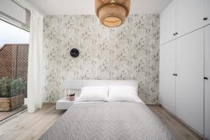 Warmth & Charm Island Style