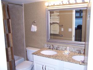 One-Bedroom Suite room in Pinestead Reef Resort