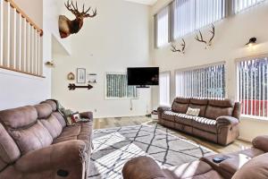 Cascade Cabin Mountain Getaway with Private Beach