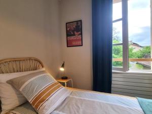 Maisons de vacances Gite Saint-Galmier, 3 pieces, 4 personnes - FR-1-496-292 : photos des chambres