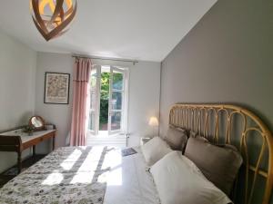 La Petite Bulle : Gîte Confortable et Moderne à Saint-Galmier - FR-1-496-293