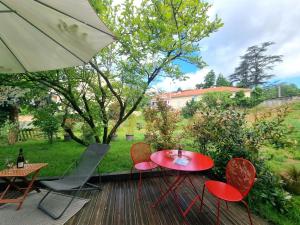 La Petite Bulle : Gîte Confortable et Moderne à Saint-Galmier - FR-1-496-293