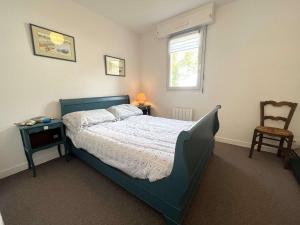 Appartement La Forêt-Fouesnant : port, plage et restaurants à pied, terrasse et parking - FR-1-481-146