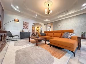 20pax Seremban Bungalow 7000+sq ft Pet friendly
