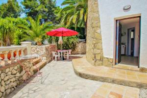 Amelie - nice studio with private swimming pool in Benissa