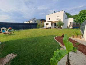 Maisons de vacances Location maison 8 pers. avec spa - Morbihan, Theix : photos des chambres