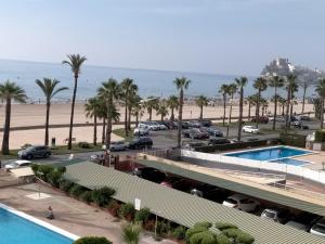 Apartamento en 1ª línea con piscina. Edificio Albatros II