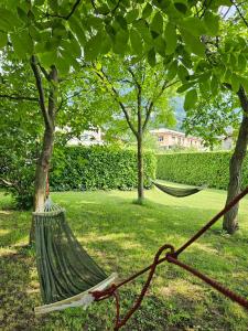 Casa Mario Spacious Garden Apartments, Lake Como