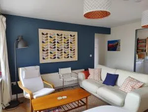 Crow's Nest Glandore - 3 - Self Catering - Leap