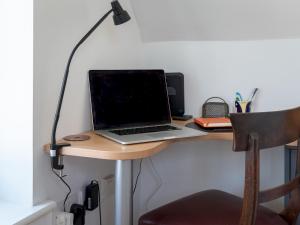 The Sculptors Cottage - Pass the Keys