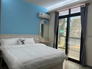 Phòng Tiêu Chuẩn Giường Đôi (Standard Double Room)