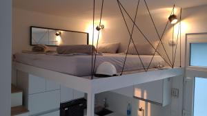 Studio Apartment Love