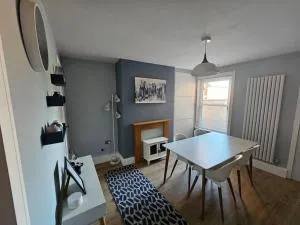 Jubilee House - Staunton in the Vale