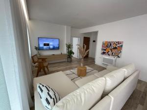 Myslym Shyris Apartments