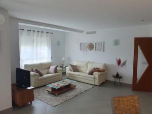 ESPACIOSO APARTAMENTO EN PRIMERA LÍNEA DEL MAR