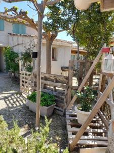 Maisons de vacances Gite chez Cecile dans le Luberon : Maison de Vacances