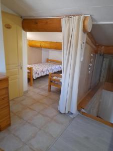 Maisons de vacances Gite chez Cecile dans le Luberon : photos des chambres