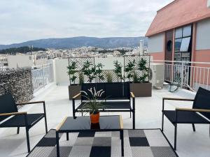 Minimal luxury 5BDR apt wterrace AcropolisView