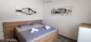 Apartment olive tree garden&poll view 4 plus 2, 130 m2 with tiki bar