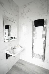 Classic Double Room room in Dower House Hotel