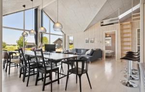 Awesome Home In Odder With Wifi