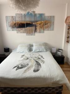 B&B / Chambres d'hotes Chambres dans villa avec piscine : Chambre Double Deluxe (2 Adultes + 1 Enfant) - Non remboursable