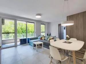 Lakeside Family & Studio Apartments - تابولتسا