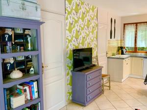 Maisons d'hotes Le Petit Prince a Sarlat - Parking prive - piscine chauffee - espace bien-etre Jacuzzi et massages : photos des chambres